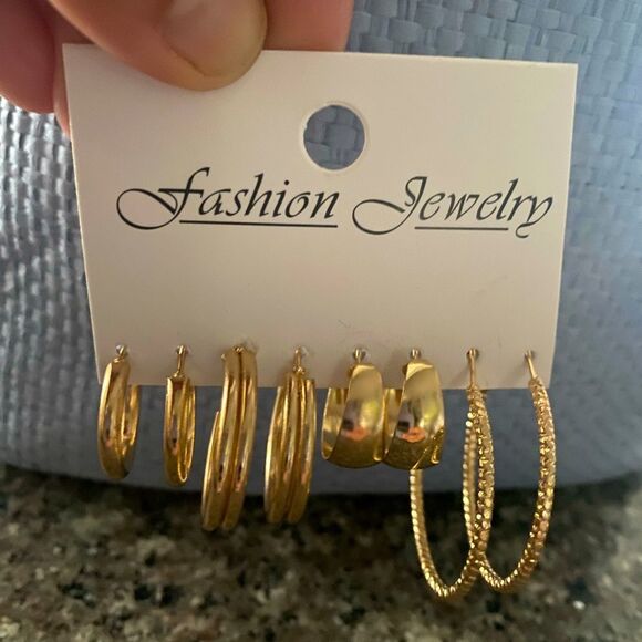 Brand new Hoop Earring bundle - Picture 1 of 3